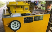 礦用鋰電池電機(jī)車(chē)的充電機(jī)及放電插頭如何選擇？