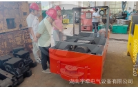 山東金屬礦客戶來到湘潭電機(jī)車廠家進(jìn)行參觀考察